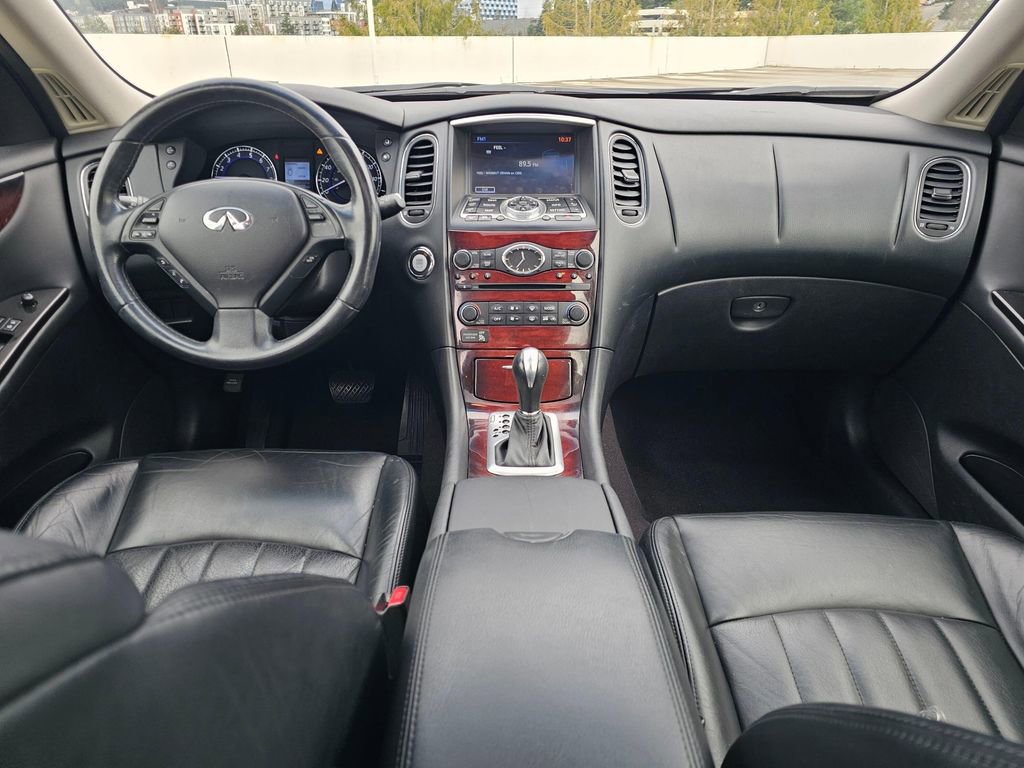 Used 2015 INFINITI QX50 Journey w/ Premium Package image 21
