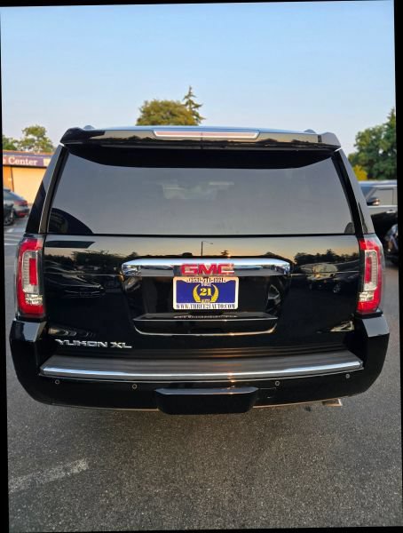 Used 2018 GMC Yukon XL Denali w/ Denali Ultimate Package AWD/4WD image 57