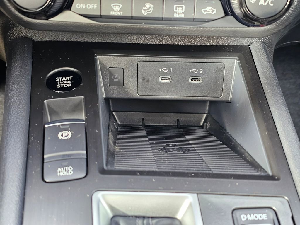 New 2026 Nissan Kicks SV w/ SV Premium Package image 17