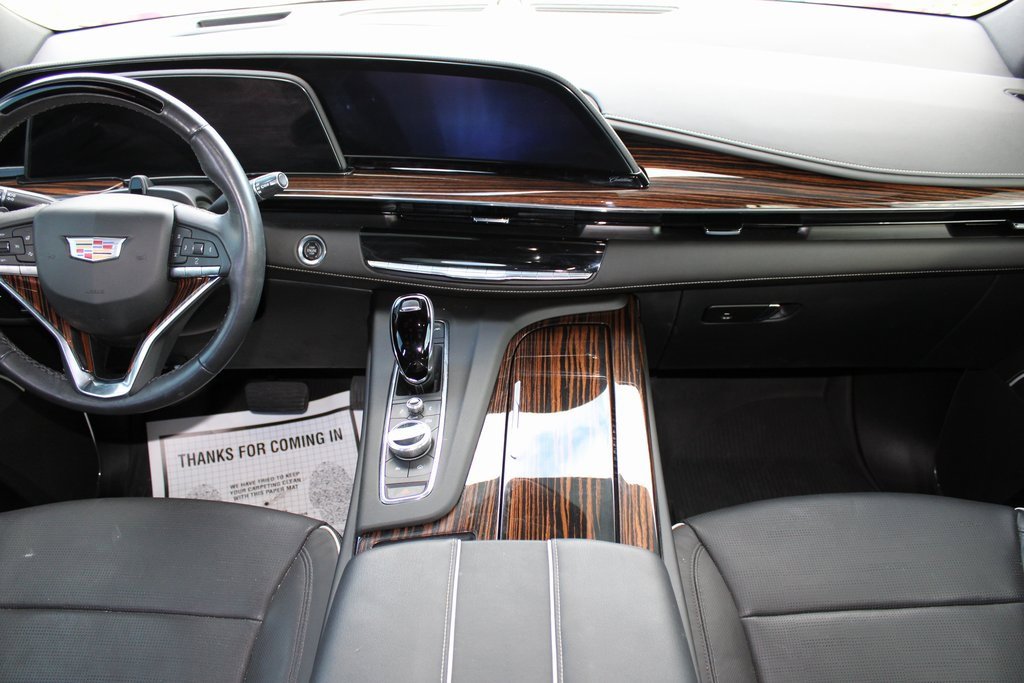 Used 2023 Cadillac Escalade Premium Luxury w/ Performance Package image 34