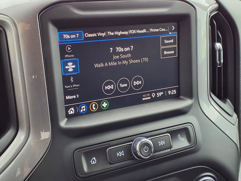 Used 2022 Chevrolet Silverado 1500 Custom w/ LPO, Dark Essentials Package image 4