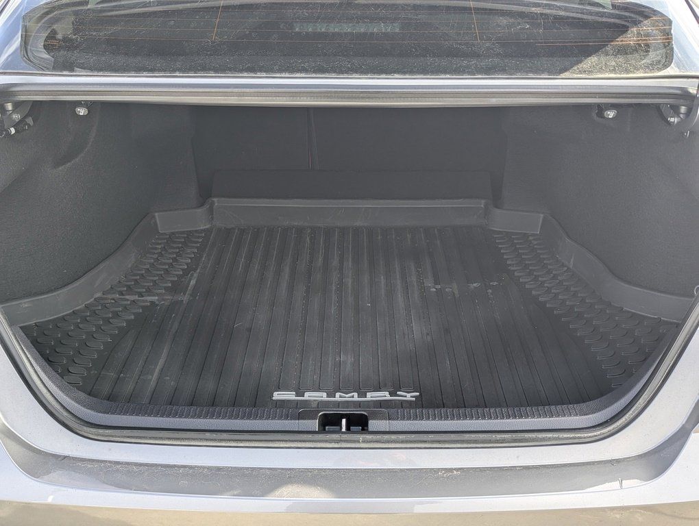 Used 2025 Toyota Camry XSE image 13