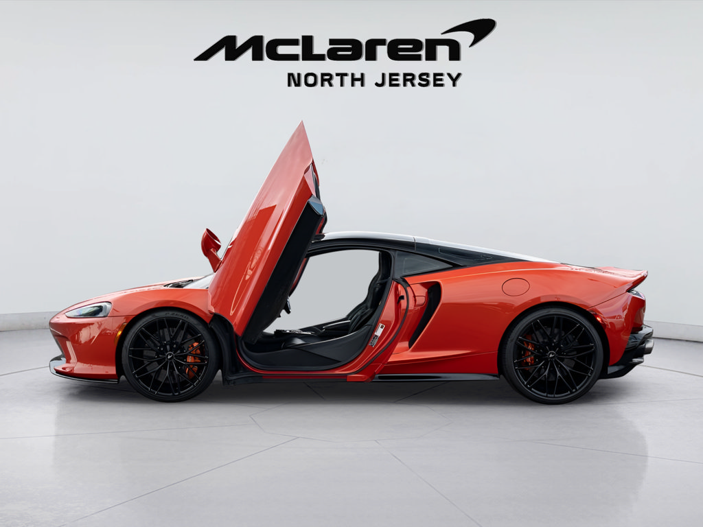 Used 2023 McLaren GT RWD image 4