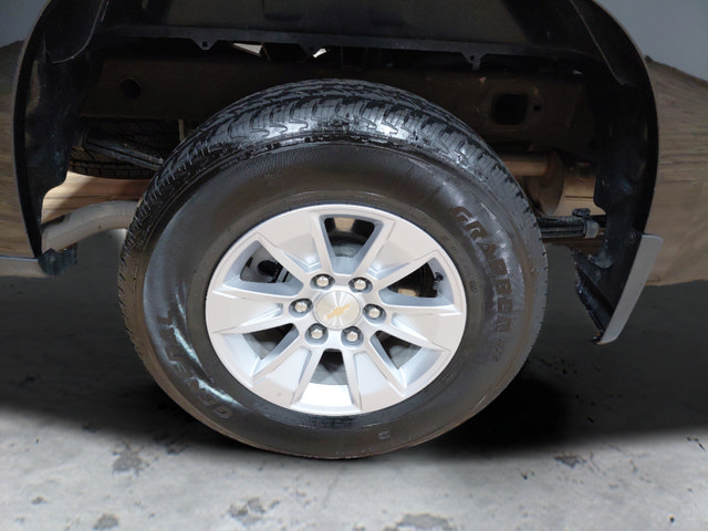 Used 2026 Chevrolet Silverado 1500 LT AWD/4WD image 8