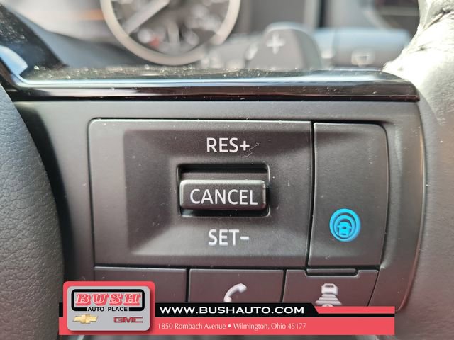 Used 2022 Nissan Rogue SL w/ SL Premium Package image 22