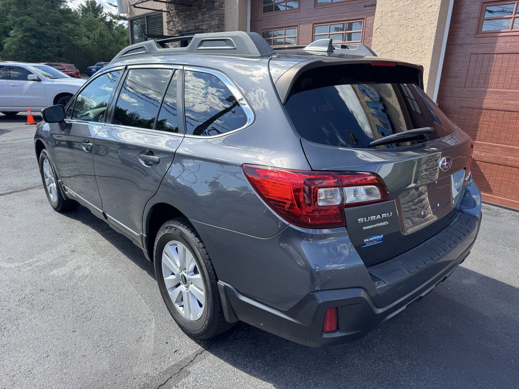 Used 2018 Subaru Outback 2.5i Premium AWD/4WD image 8