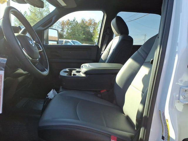 New 2026 RAM 3500 Tradesman image 7