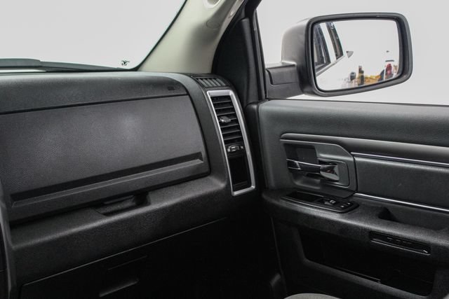 Used 2024 RAM 1500 Classic SLT AWD/4WD image 26
