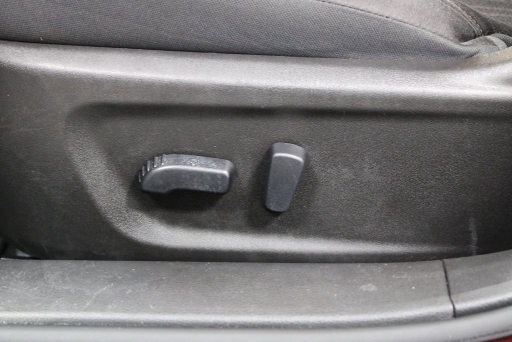 Used 2024 Nissan Altima 2.5 SV image 18