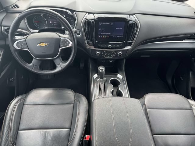 Used 2020 Chevrolet Traverse LT w/ LT Premium Package AWD/4WD image 18