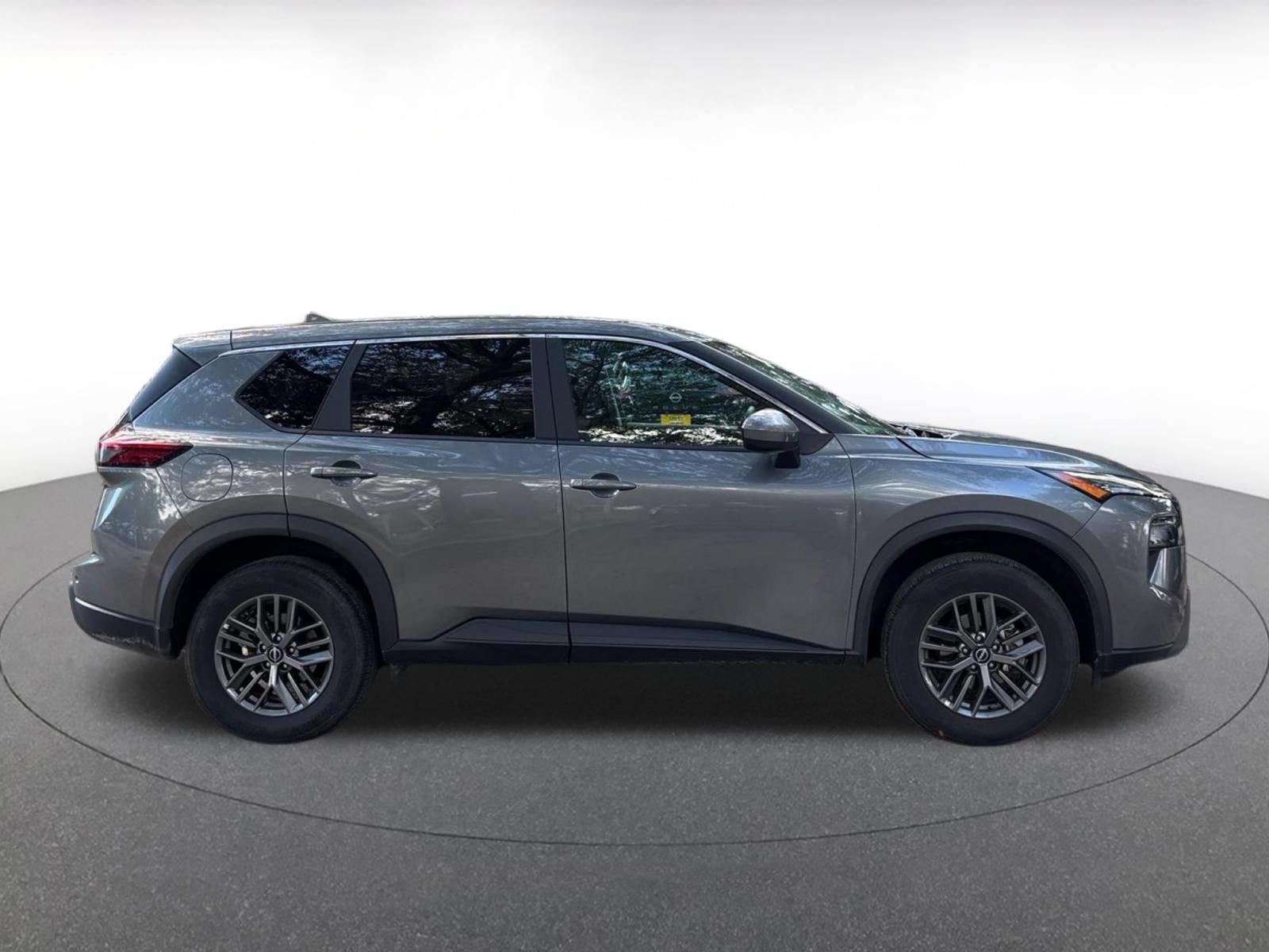 Used 2026 Nissan Rogue SV AWD/4WD image 19
