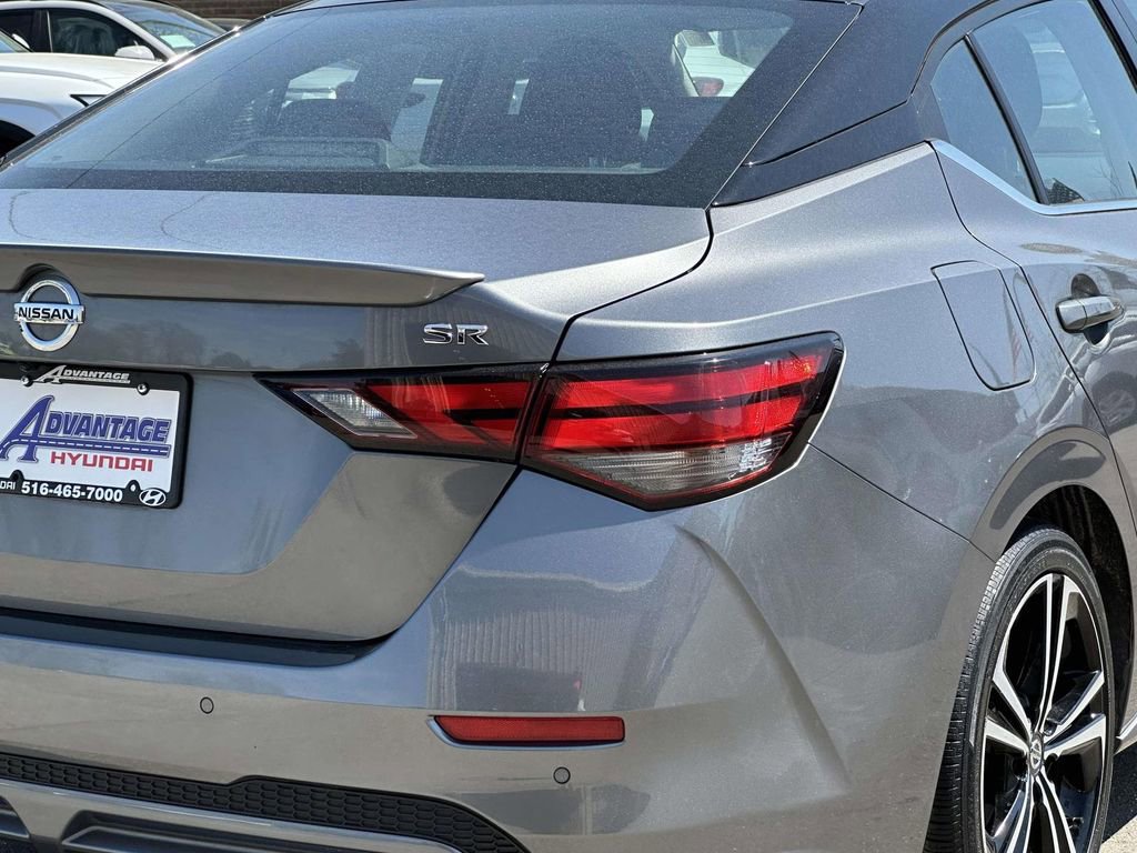 Used 2023 Nissan Sentra SR w/ Trunk Package image 12