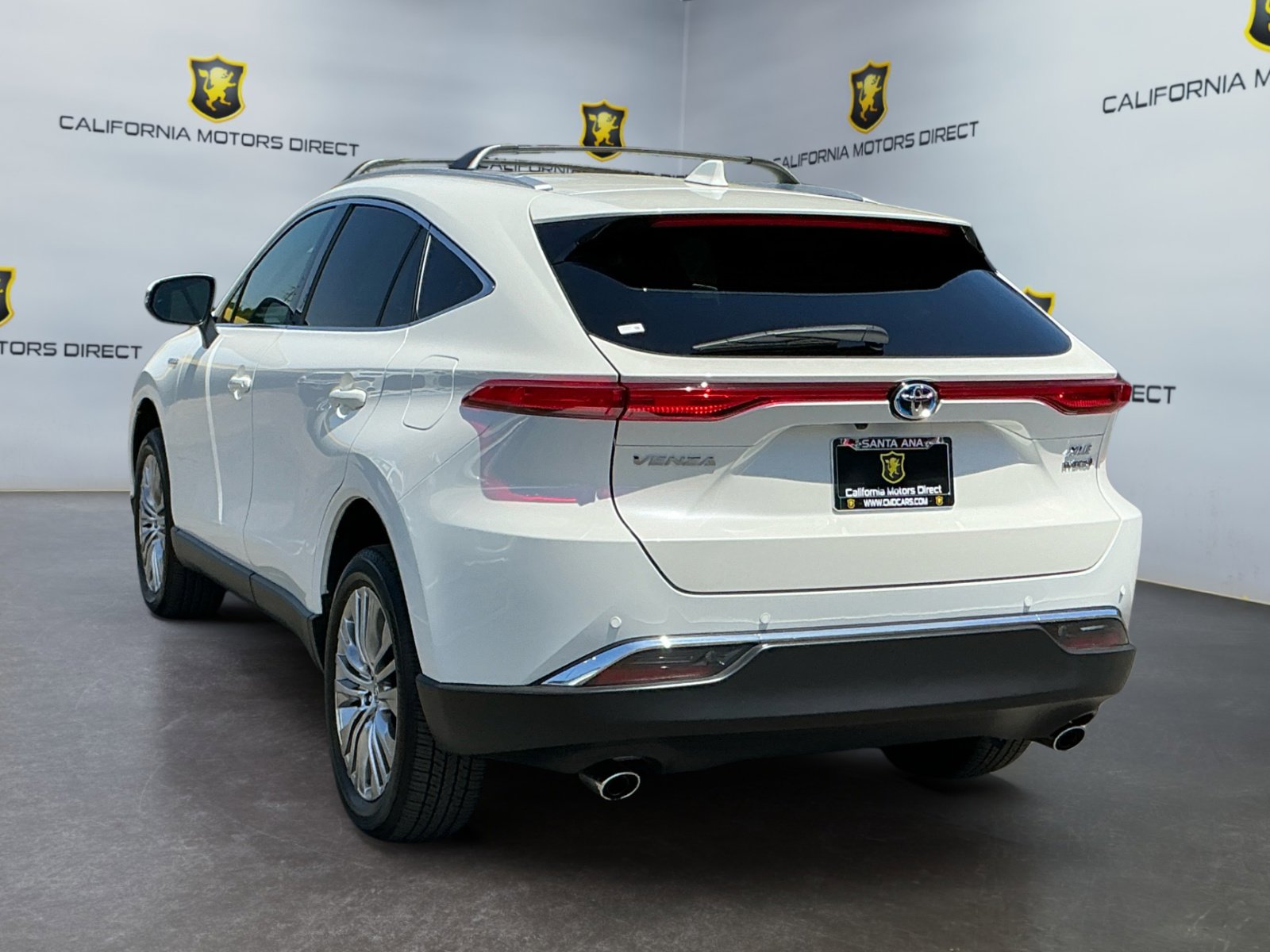 Used 2021 Toyota Venza XLE w/ Softex Package AWD/4WD image 7