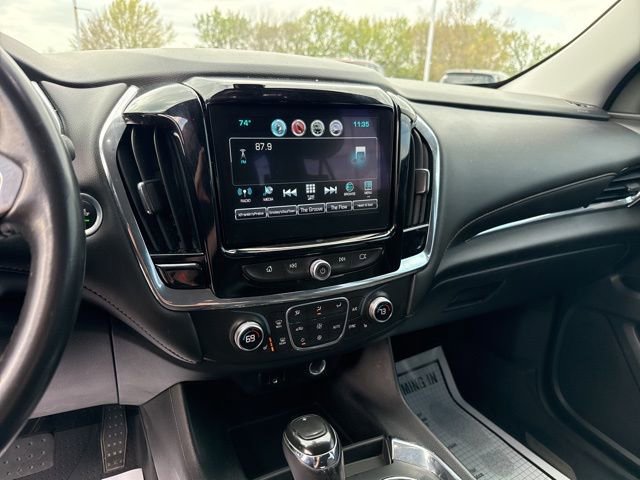 Used 2018 Chevrolet Traverse LT FWD image 10