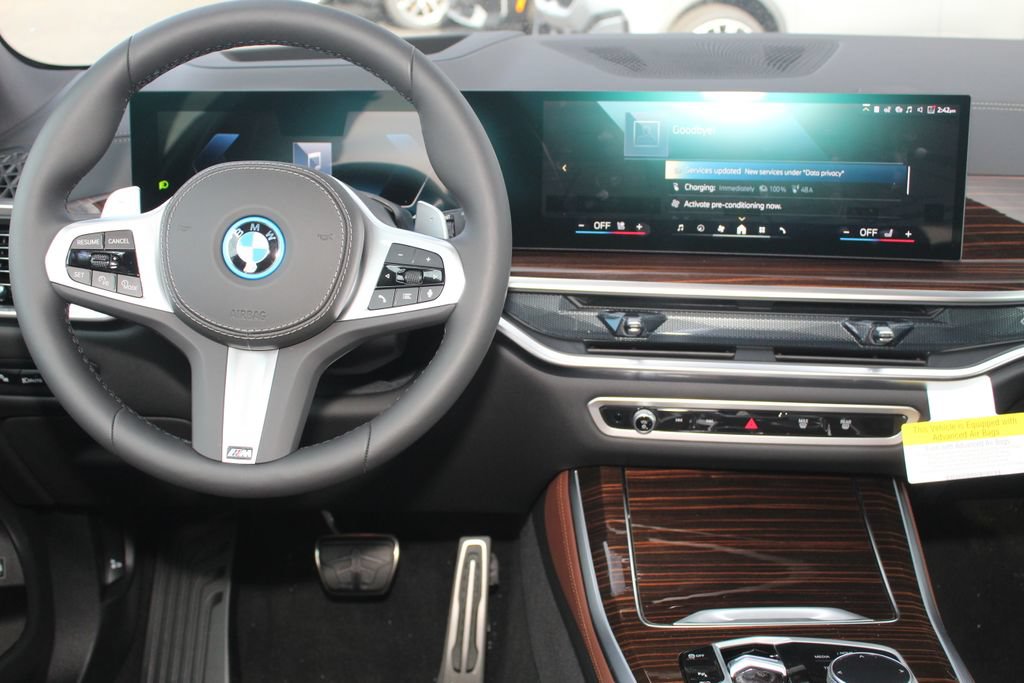 New 2026 BMW X5 xDrive50e w/ M Sport Package AWD/4WD image 18