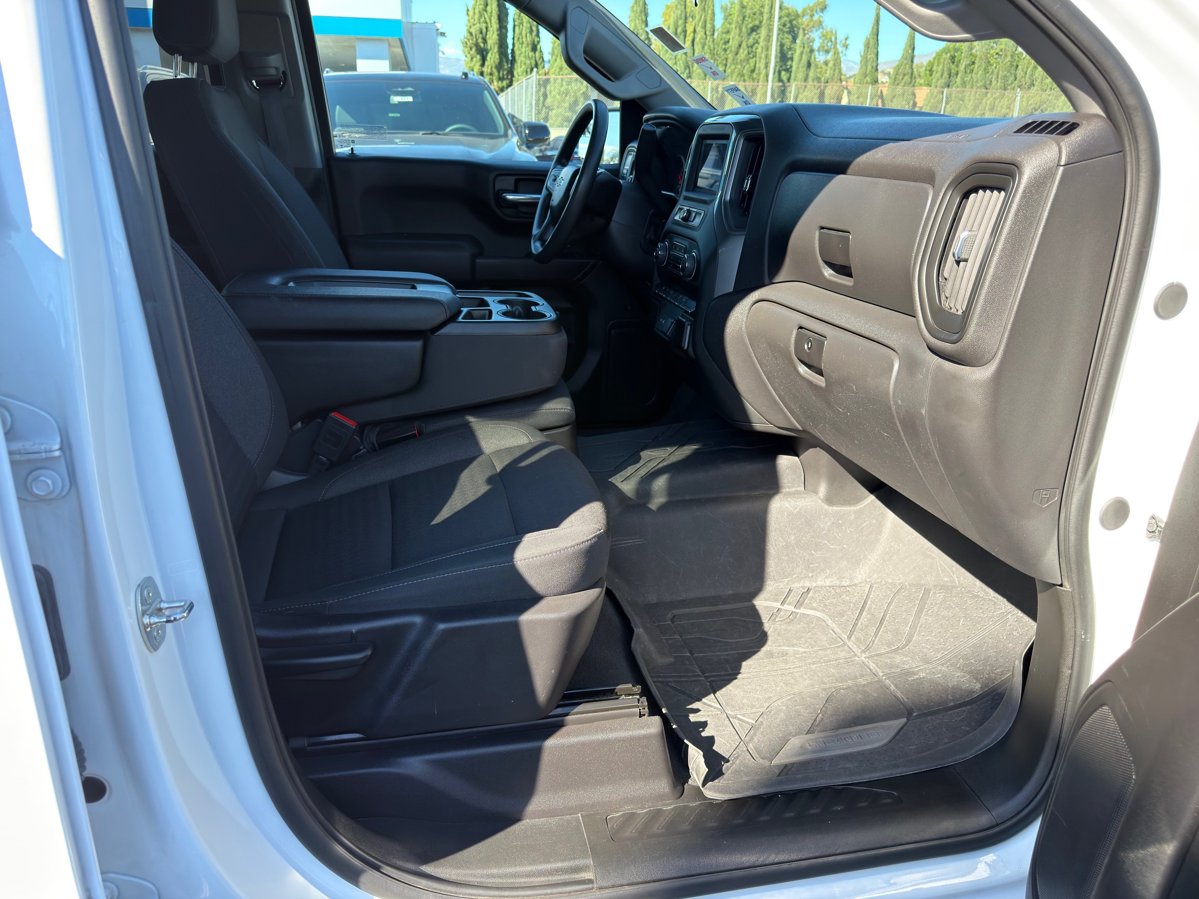 Used 2024 Chevrolet Silverado 1500 Custom w/ LPO, Dark Essentials Package RWD image 10