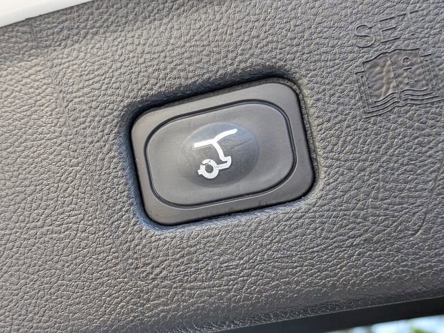 Used 2024 Ford Edge SEL w/ Convenience Package image 12