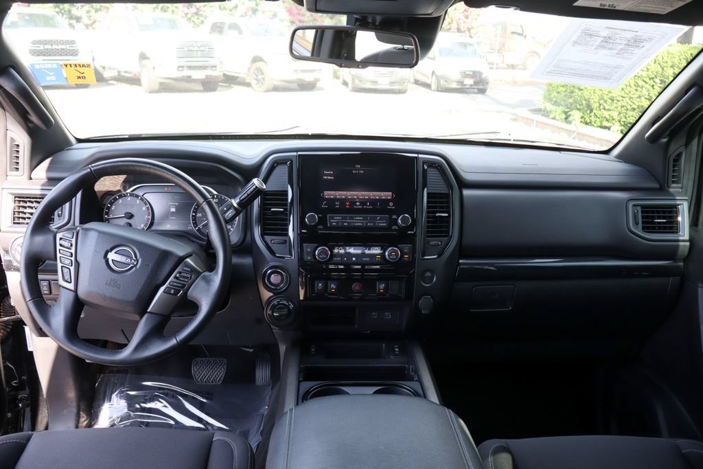 Used 2024 Nissan Titan SV w/ SV Bronze Edition Package AWD/4WD image 29