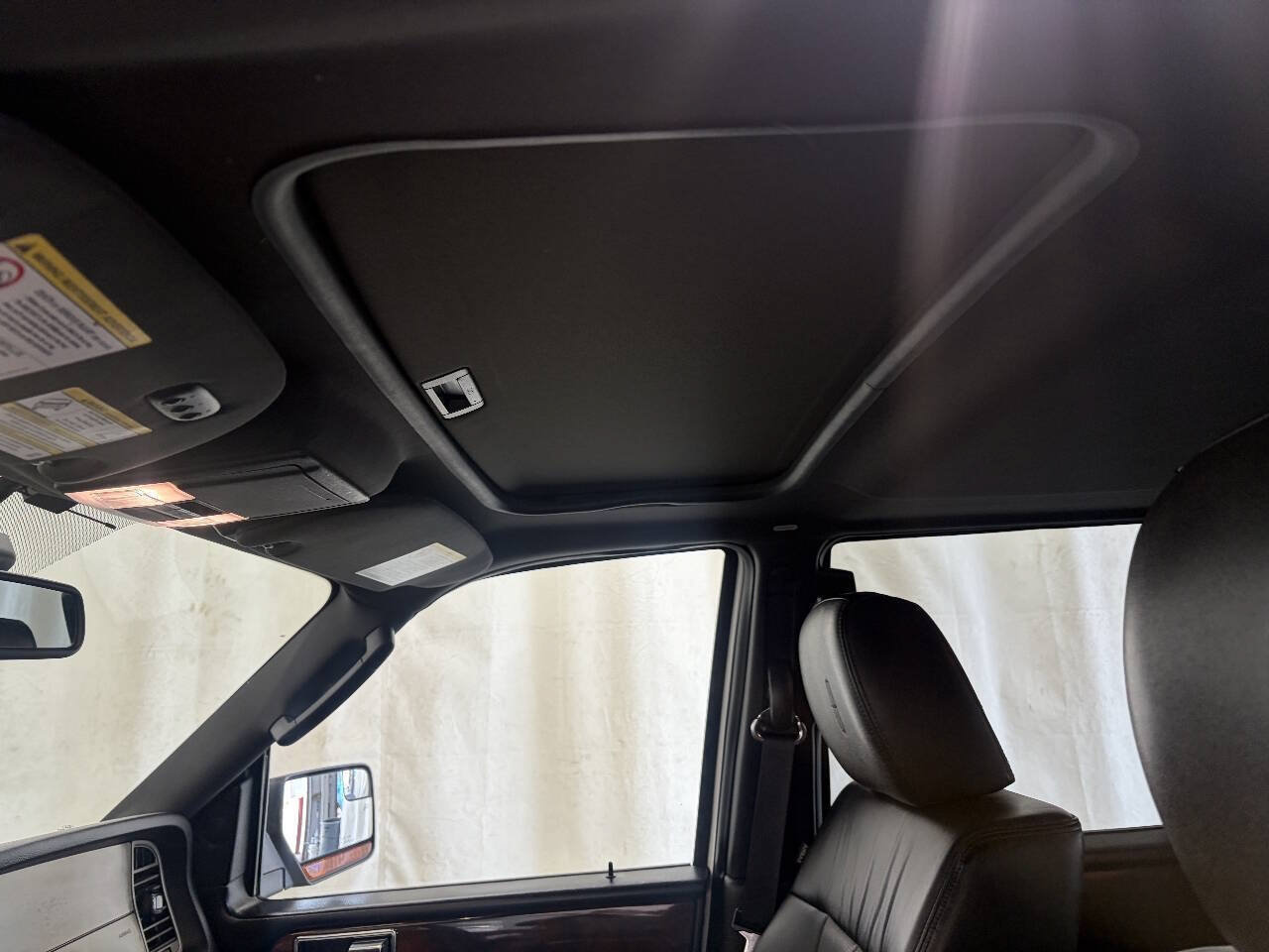 Used 2014 Lincoln Navigator L 4WD image 14
