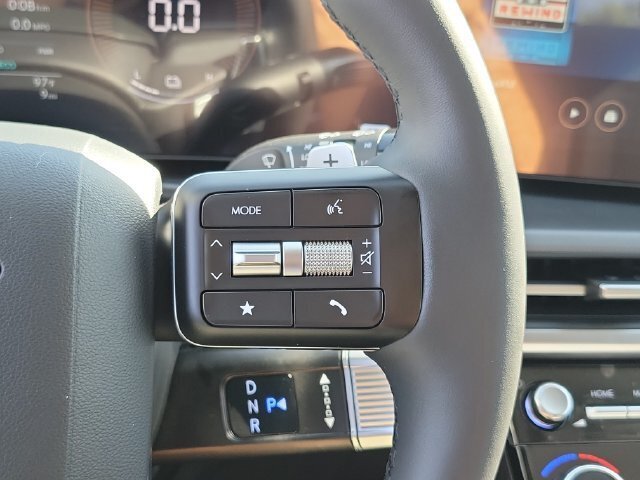 New 2027 Hyundai Santa Fe SE FWD image 8