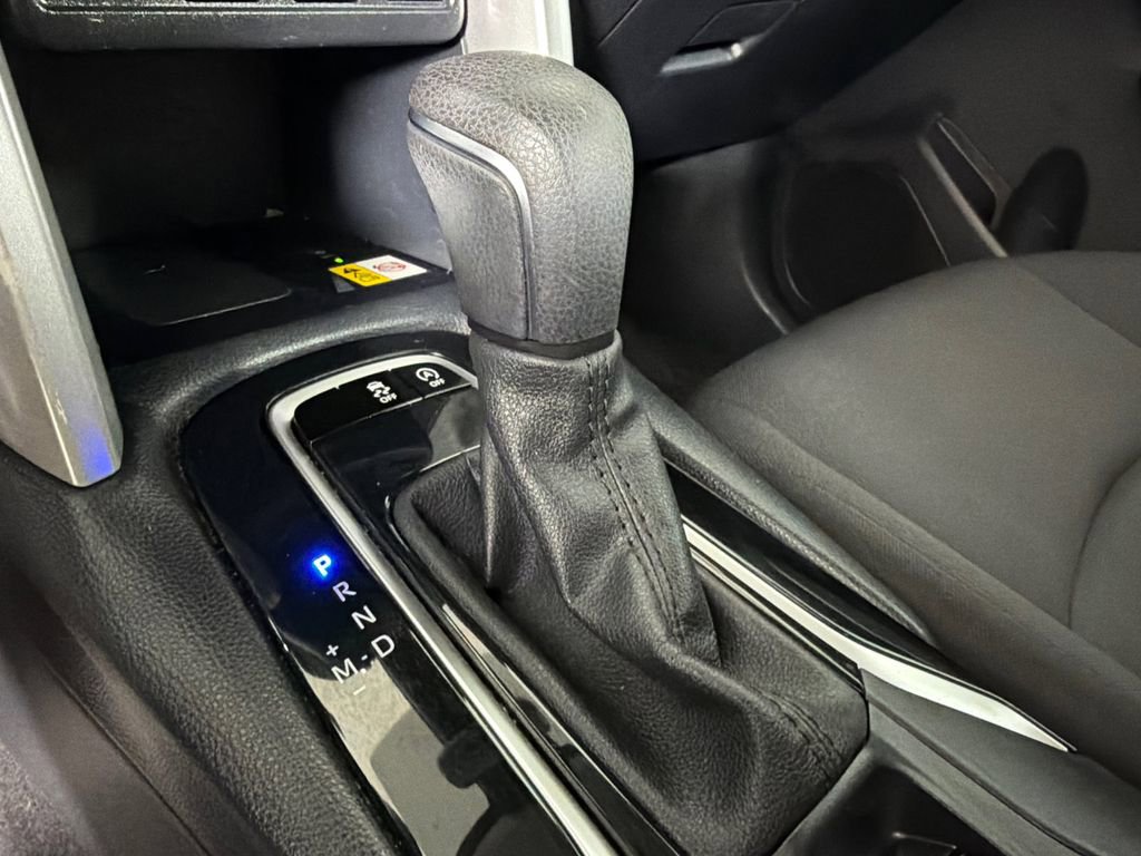 Used 2022 Toyota Corolla Cross LE FWD image 30