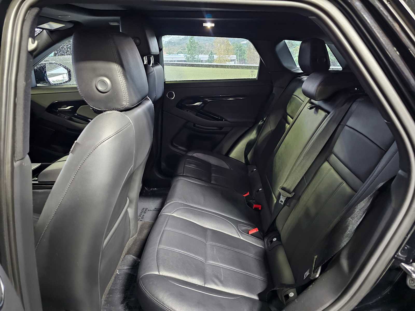 Used 2024 Land Rover Range Rover Evoque S image 16