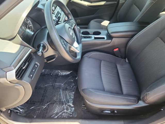 Certified 2025 Nissan Altima 2.5 SV FWD image 7