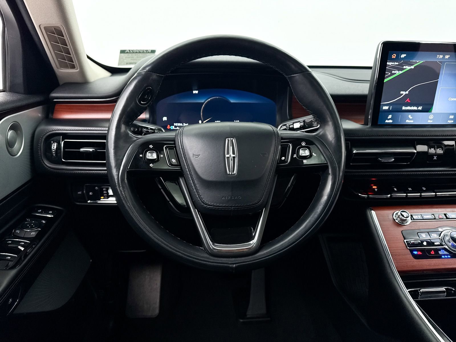 Used 2021 Lincoln Aviator Reserve w/ Equipment Group 202A image 37