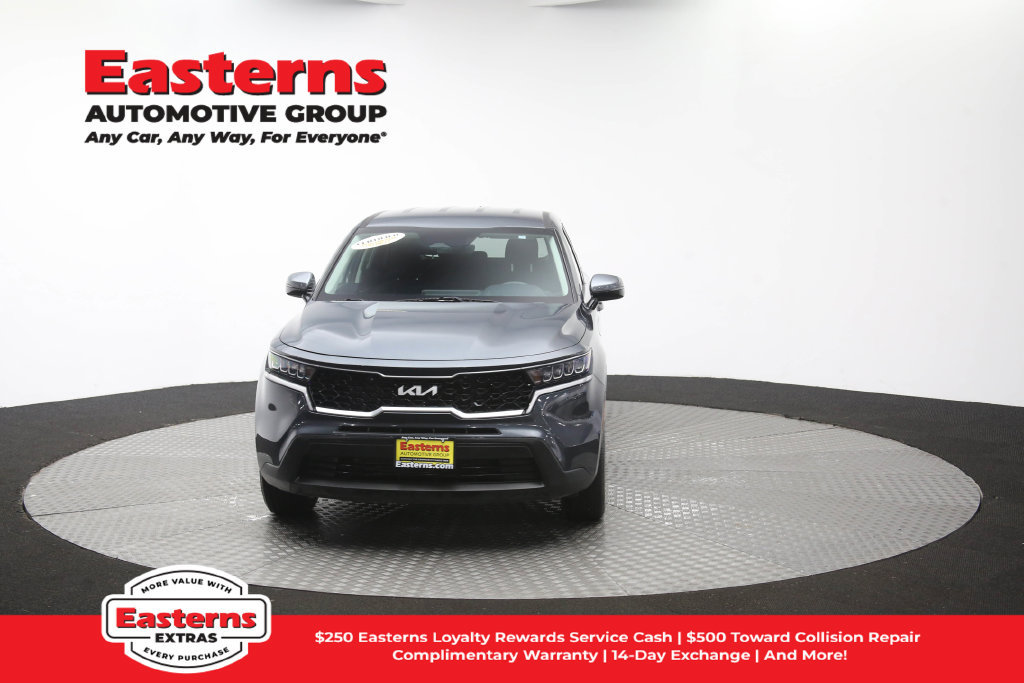 Used 2022 Kia Sorento LX AWD/4WD image 52