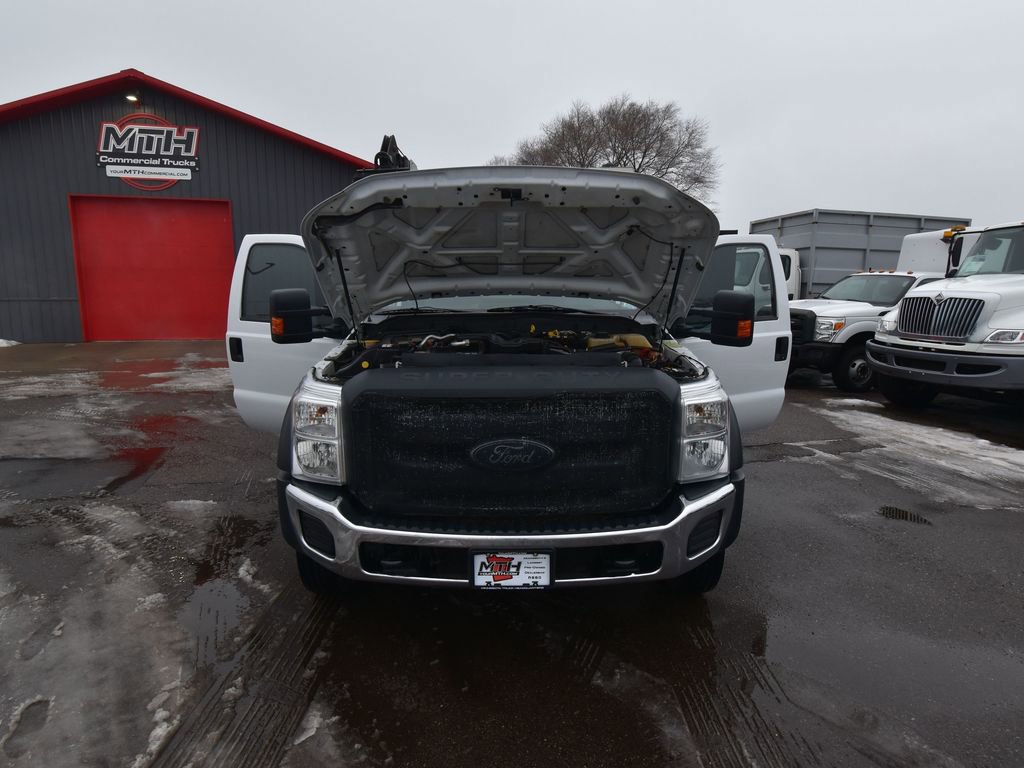 Used 2016 Ford F550 4x4 Regular Cab Super Duty image 16
