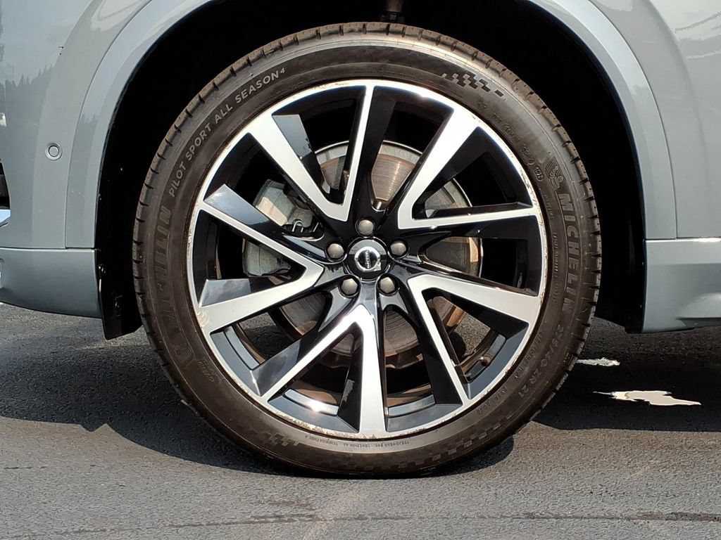 Certified 2023 Volvo XC90 B5 Plus w/ Protection Package Premier AWD/4WD image 6
