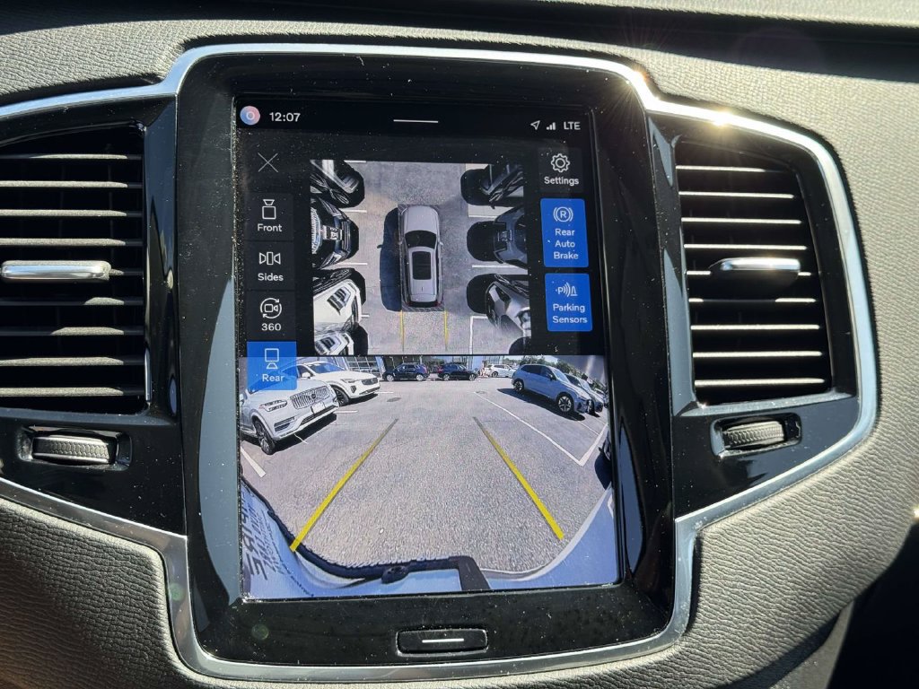 Certified 2024 Volvo XC90 B6 Plus AWD/4WD image 26