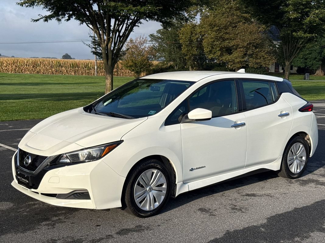 Used 2019 Nissan Leaf S w/ S Charge Package FWD image 4