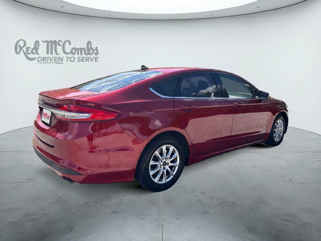 Used 2018 Ford Fusion S FWD image 4