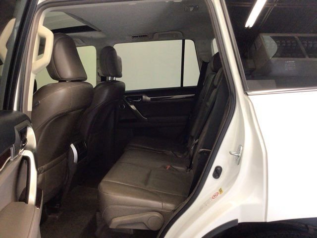 Used 2015 Lexus GX 460 Luxury AWD/4WD image 11