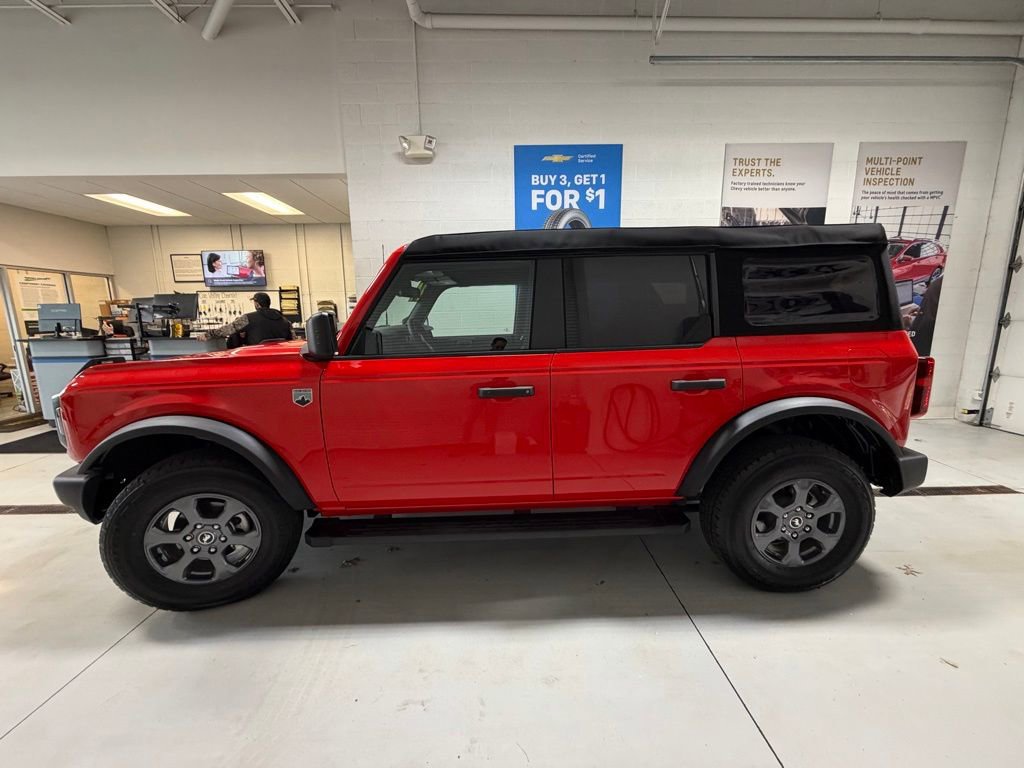 Used 2024 Ford Bronco Big Bend image 5