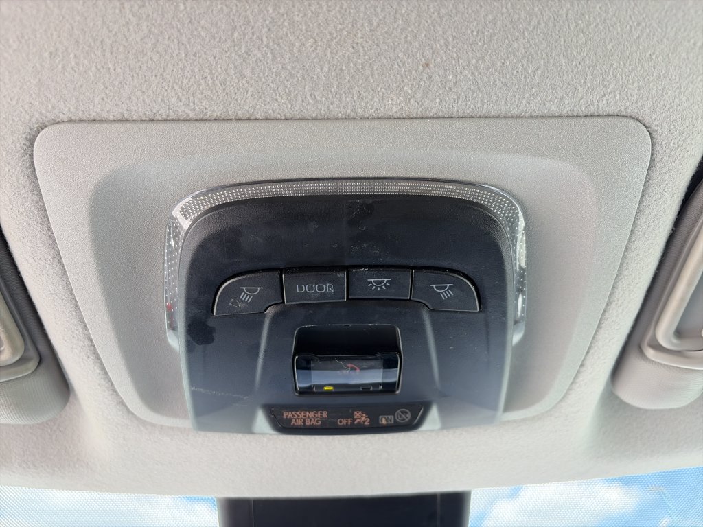 Used 2022 Toyota Corolla Cross LE FWD image 15
