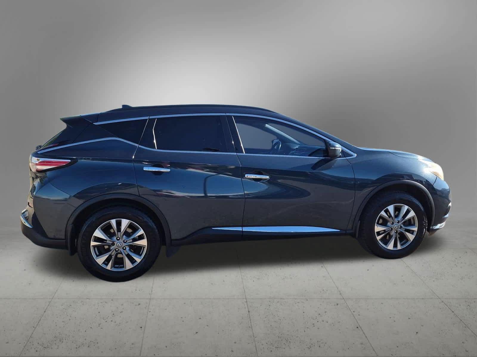 Used 2018 Nissan Murano SV AWD/4WD image 7