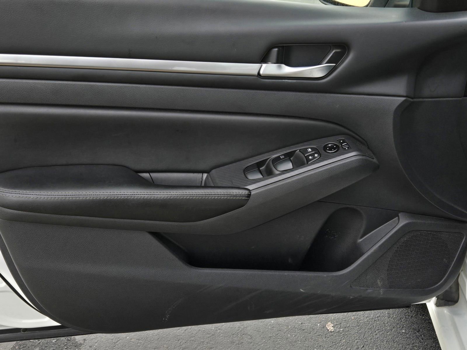 Used 2022 Nissan Altima 2.5 SV image 8