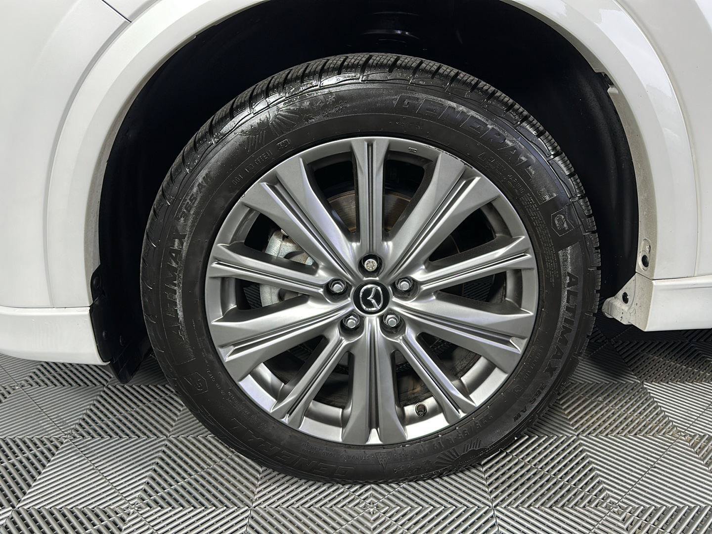 Used 2023 MAZDA CX-5 Signature AWD/4WD image 8