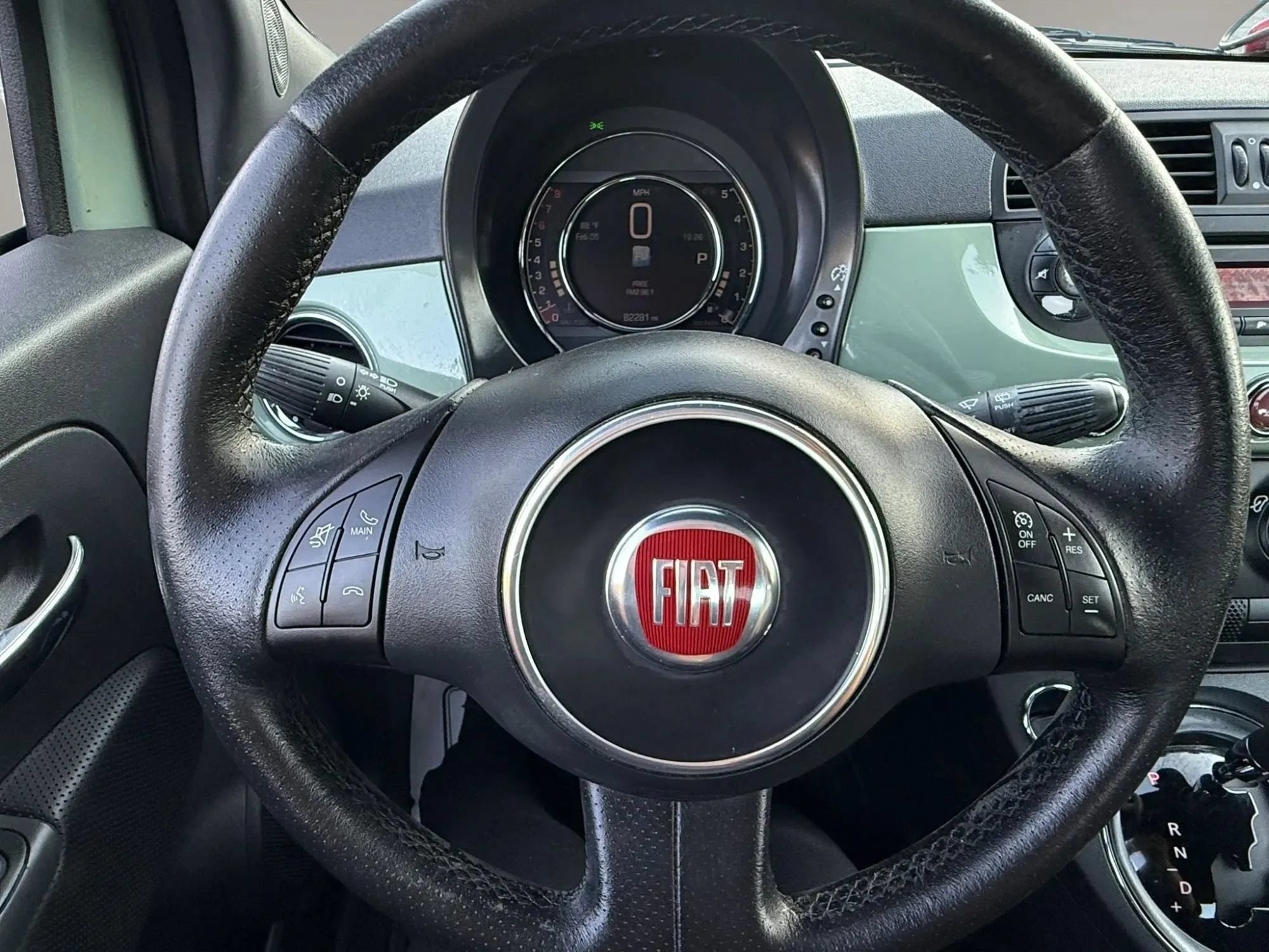 Used 2015 FIAT 500 Sport FWD image 21