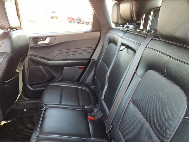 Used 2022 Ford Escape SEL w/ Technology Package image 18