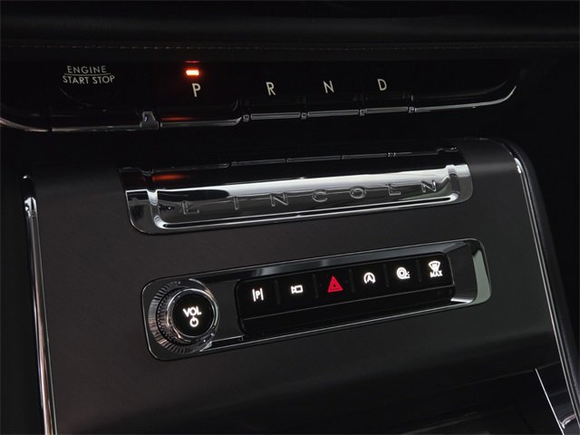 New 2025 Lincoln Aviator AWD w/ Jet Appearance Package image 30