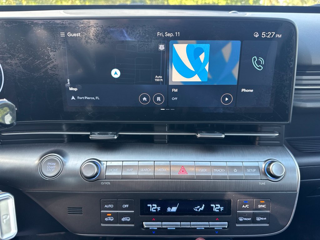 Used 2024 Hyundai Kona Limited FWD image 13