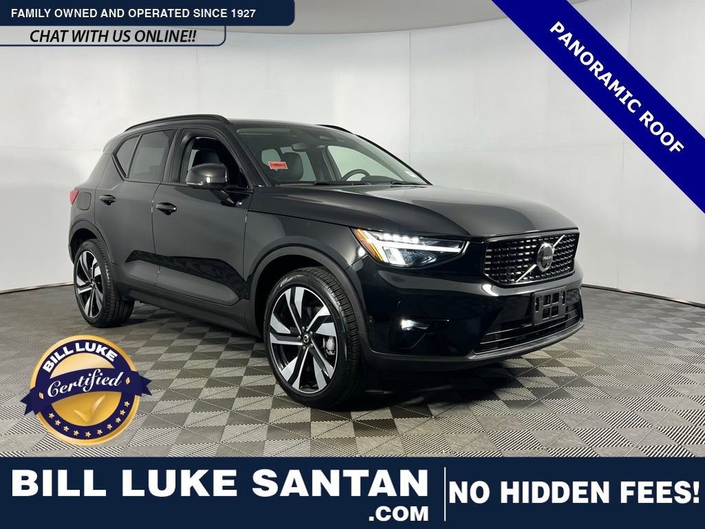 Used 2025 Volvo XC40 B5 Plus video 1