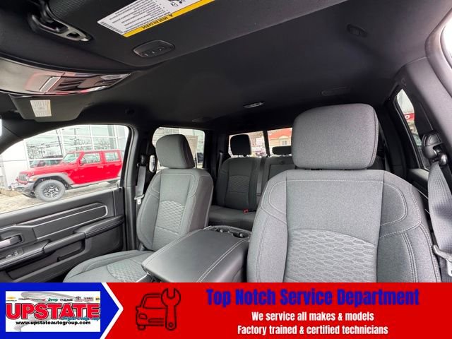 New 2026 RAM 3500 Big Horn AWD/4WD image 12
