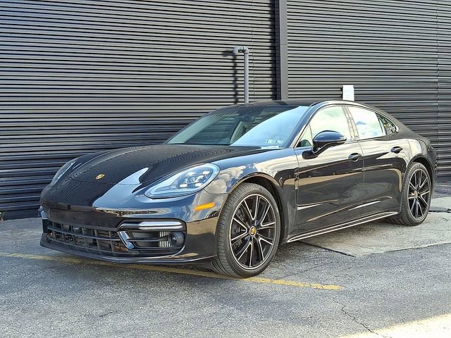 Certified 2023 Porsche Panamera 4 Platinum Edition image 1