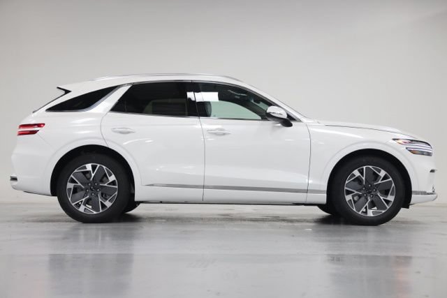 New 2027 Genesis Electrified GV70 AWD/4WD image 17