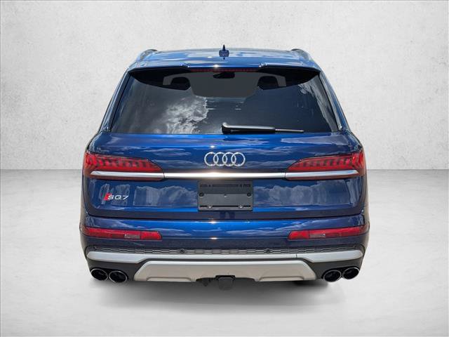 Used 2021 Audi SQ7 Premium Plus w/ Driver Assistance Package AWD/4WD image 7