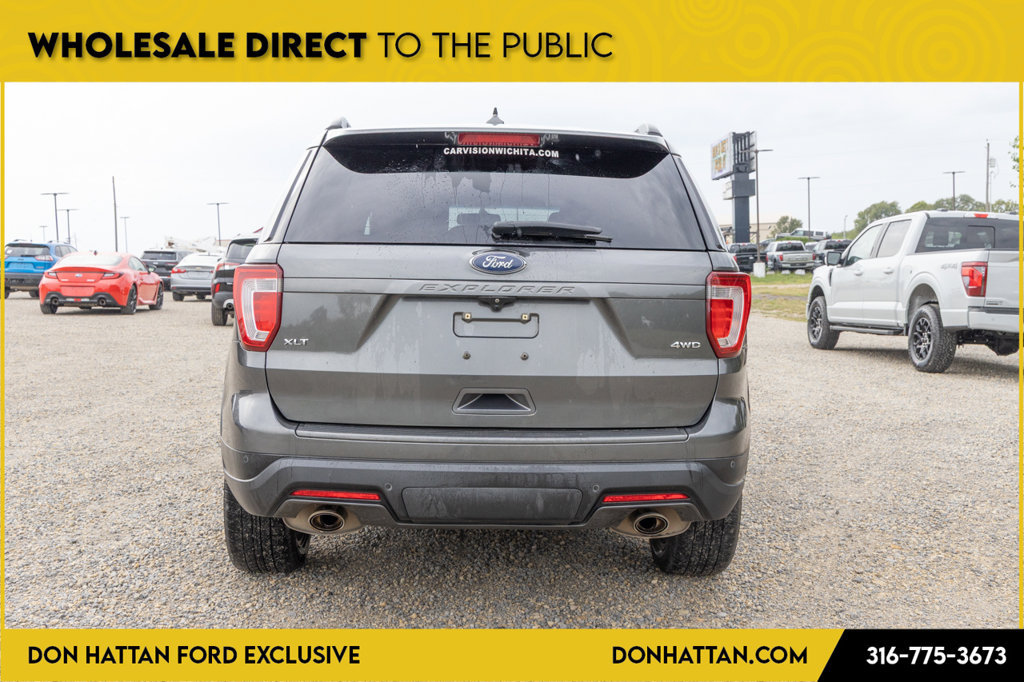 Used 2018 Ford Explorer XLT w/ Equipment Group 202A AWD/4WD image 25